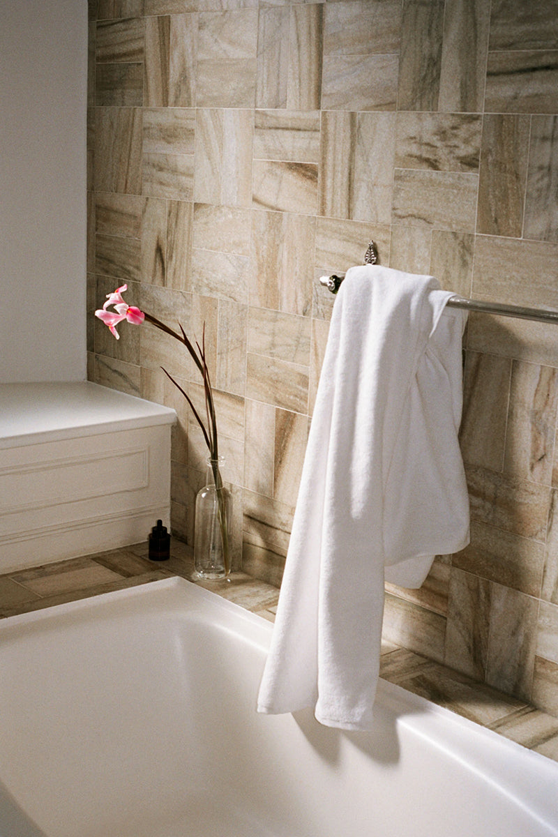 HAY Mono Towel - Bath Towel, White100346350