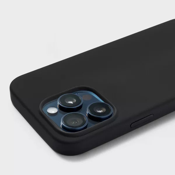 Apple iPhone 15 Pro Max Silicone Case with MagSafe - Heyday™ Black